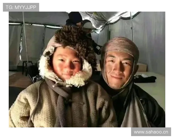 苏翊鸣冰场上光芒四射，私下却被室友吐槽像个没睡醒的熊孩子？