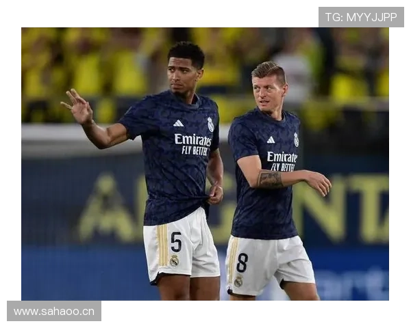 贝林厄姆vs克罗斯 中场节奏控制能力差距在哪